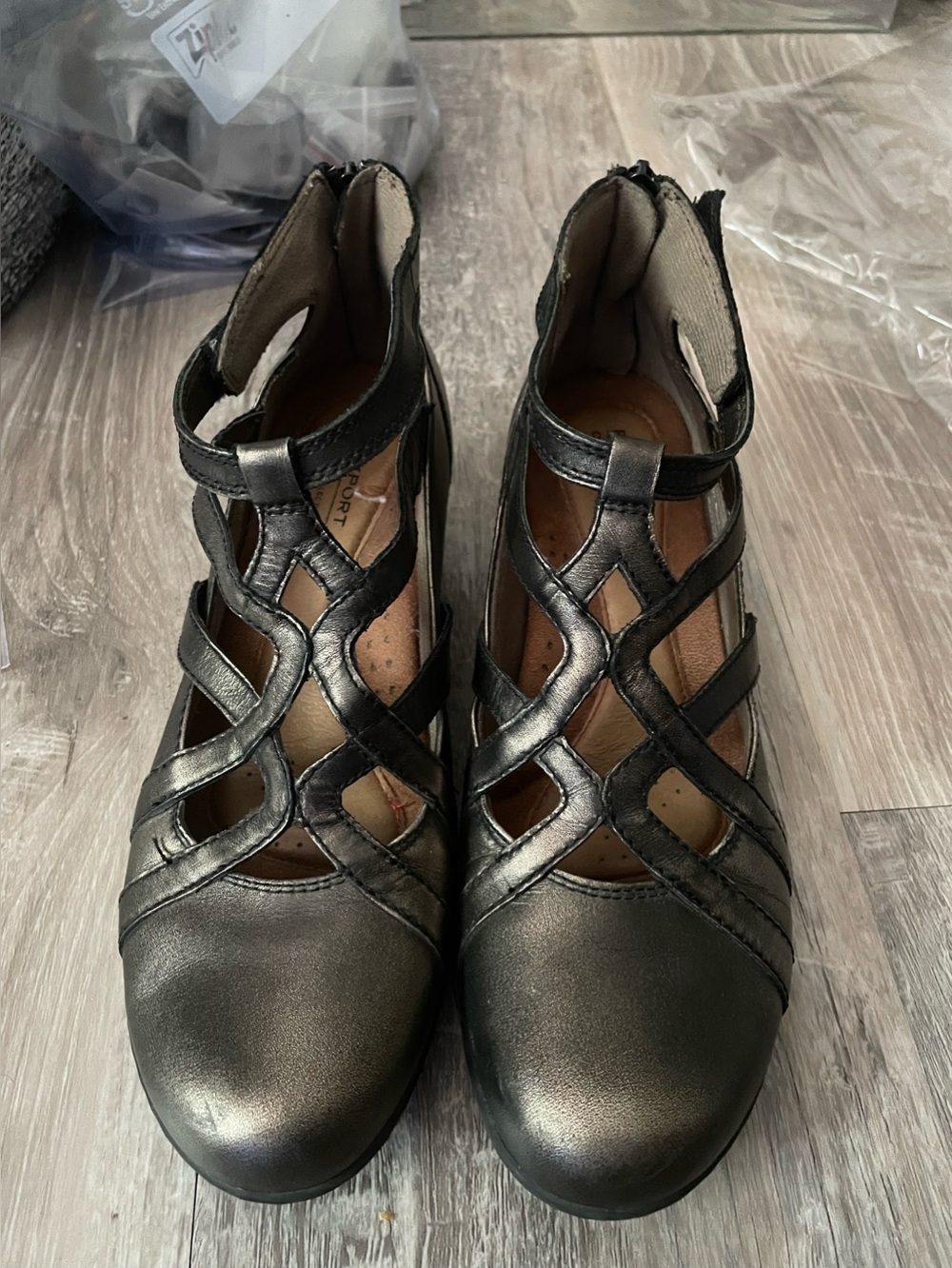 Cob hill  Metallic Black Strappy Mary Jane Flats